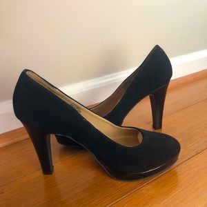 Never Worn! Unlisted by Kenneth Cole Pumps